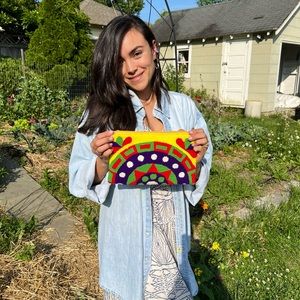 Handcrafted in Colombia, Wayuu Clutch Bag. Multicolor ❤️💚💜